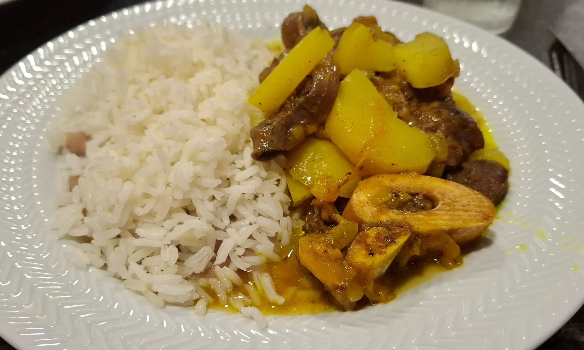 Osso buco com batata na panela pressão